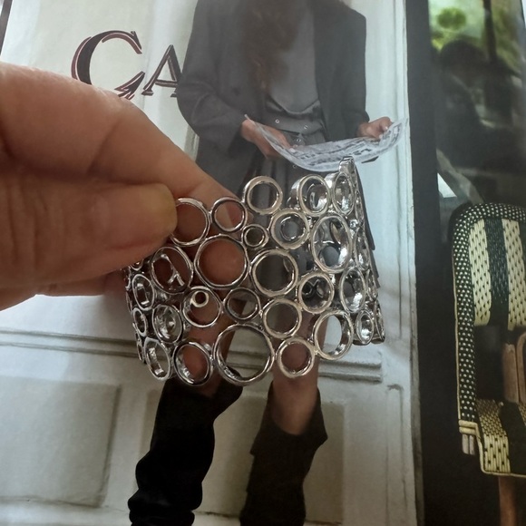 Bangle from Brighton or Banana Republic - Picture 5 of 5